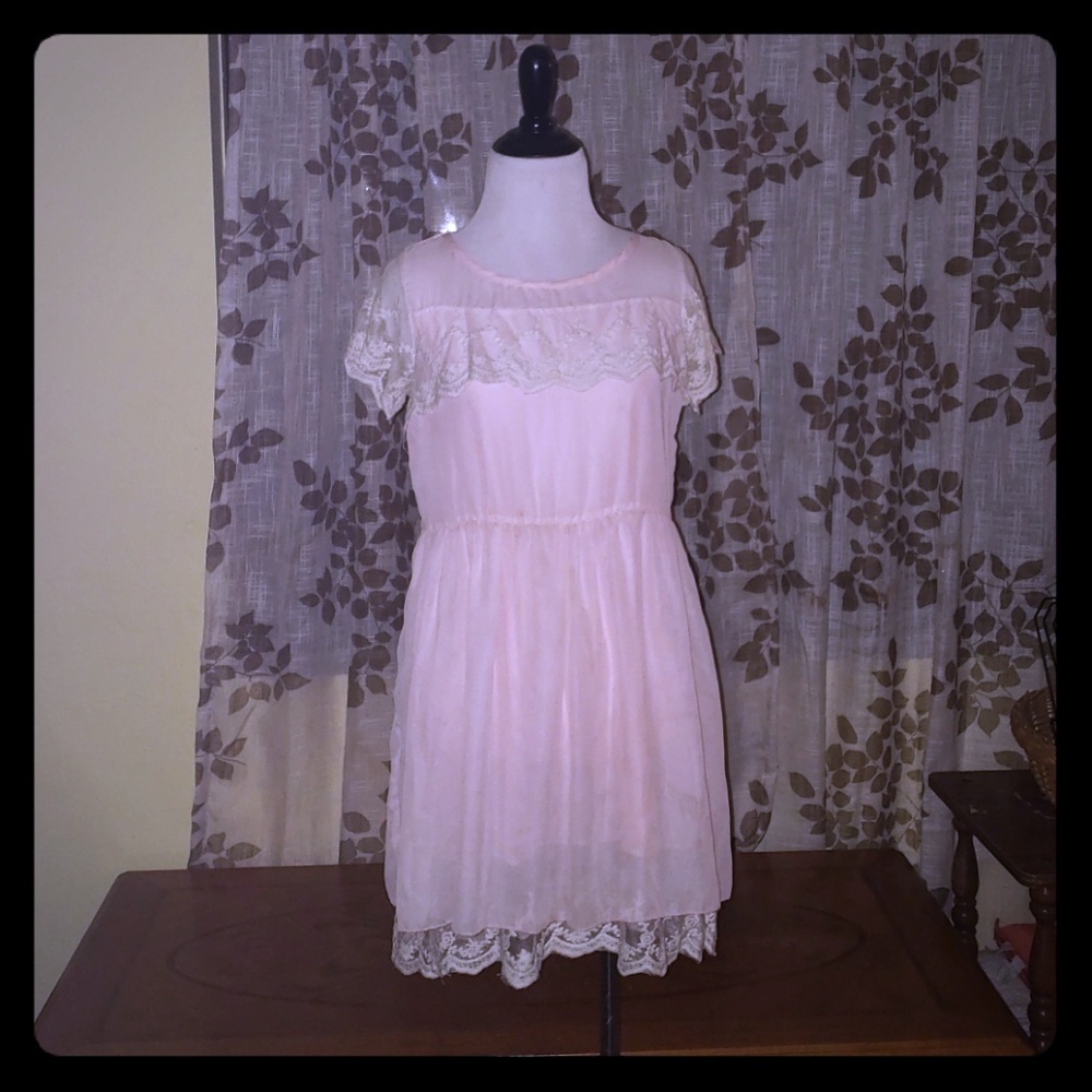 Pink babydoll vintage lace dress